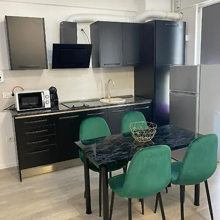 Sweis Apartment - Mamaia Nord Apartmán Mamaia